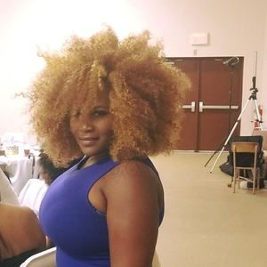 Meet your Posher, Malika